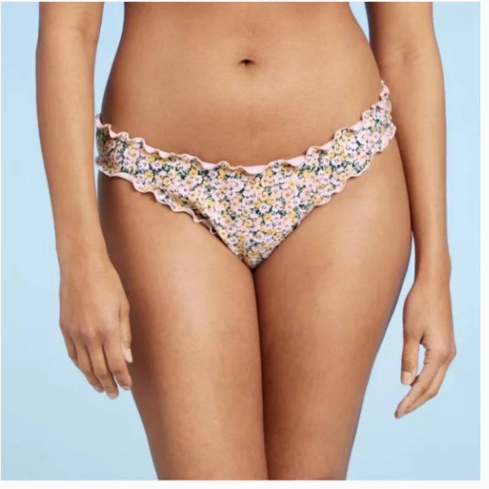 Shade & Shore Ruffled Cheeky Bikini Bottom Size Large (FREE in Bundle)